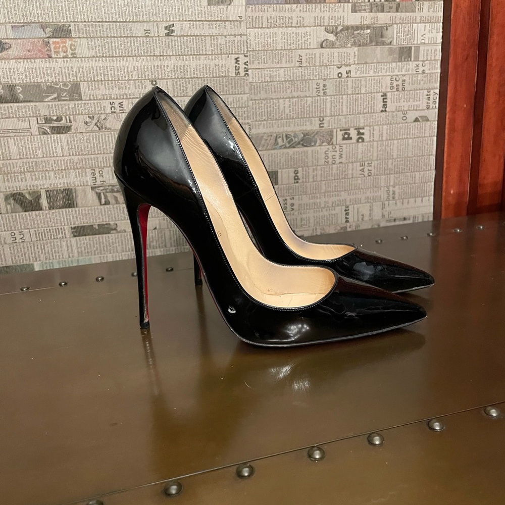 Christian Louboutin Leather Pumps - Picture 2 of 5
